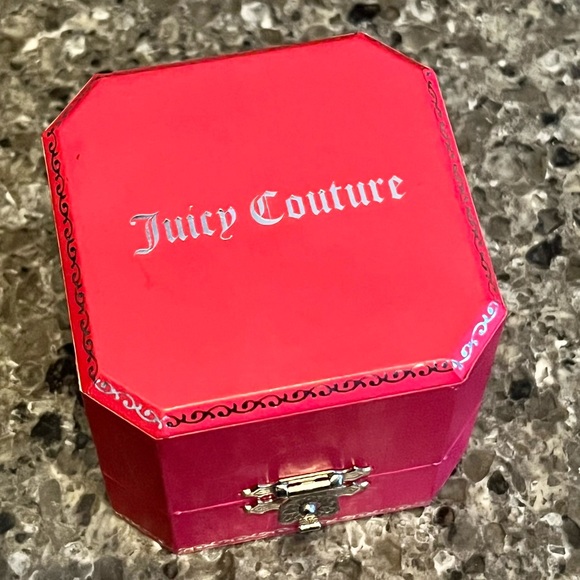 Pearl snowman charm - Picture 3 of 3